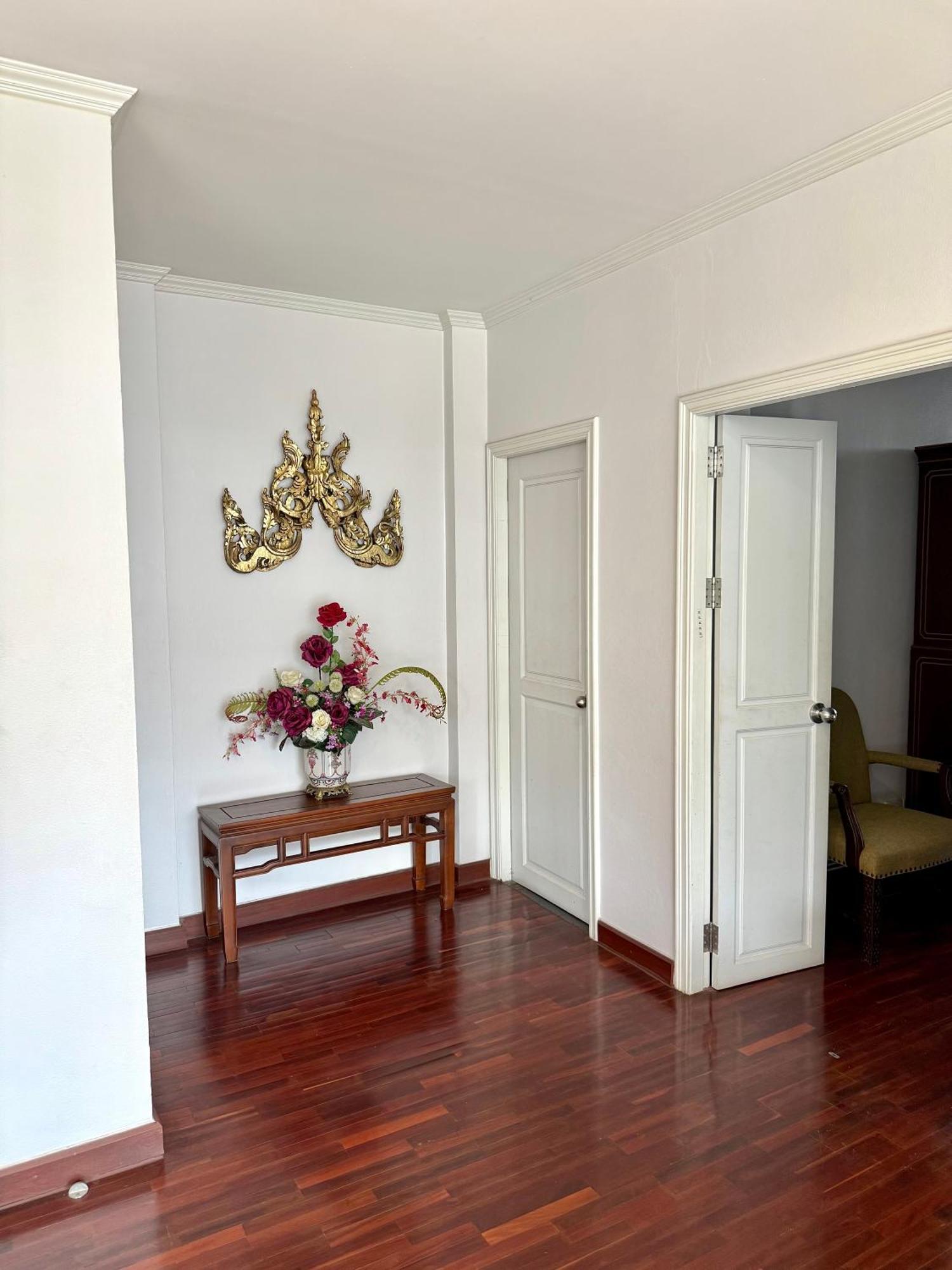 Samsen Suites/ 2 Br Suites for less Bangkok Eksteriør bilde